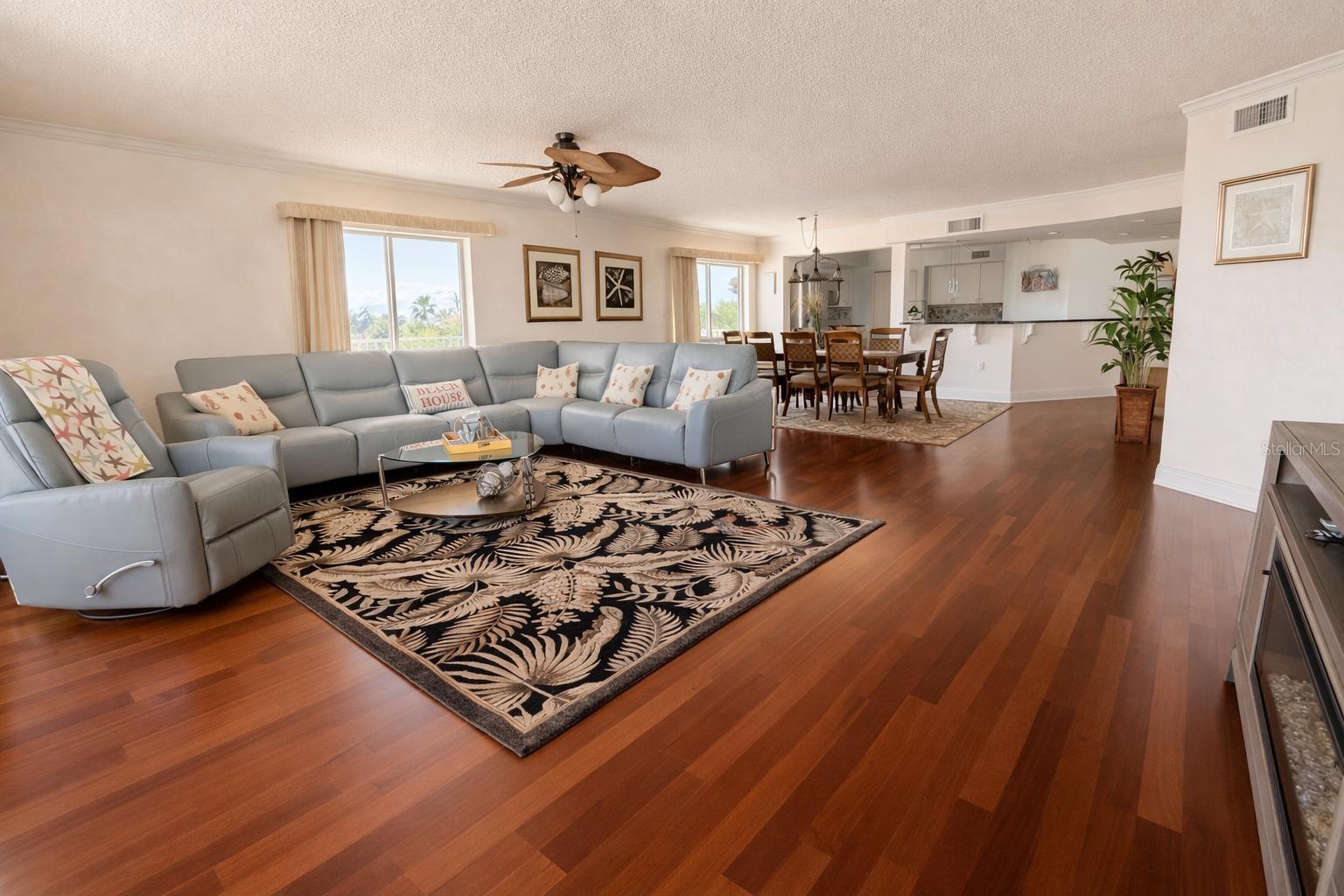 420 HARDING AVE #301, COCOA BEACH, FL, 32931