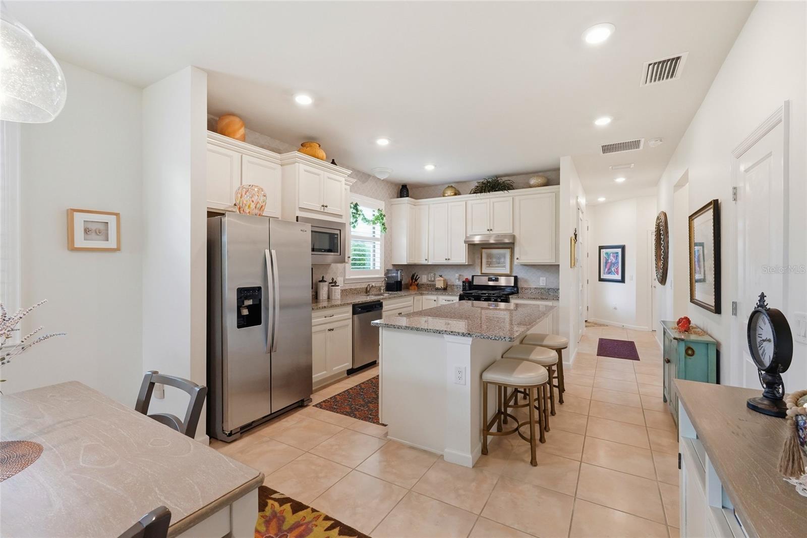 7017 HANOVER CT, BRADENTON, FL, 34202
