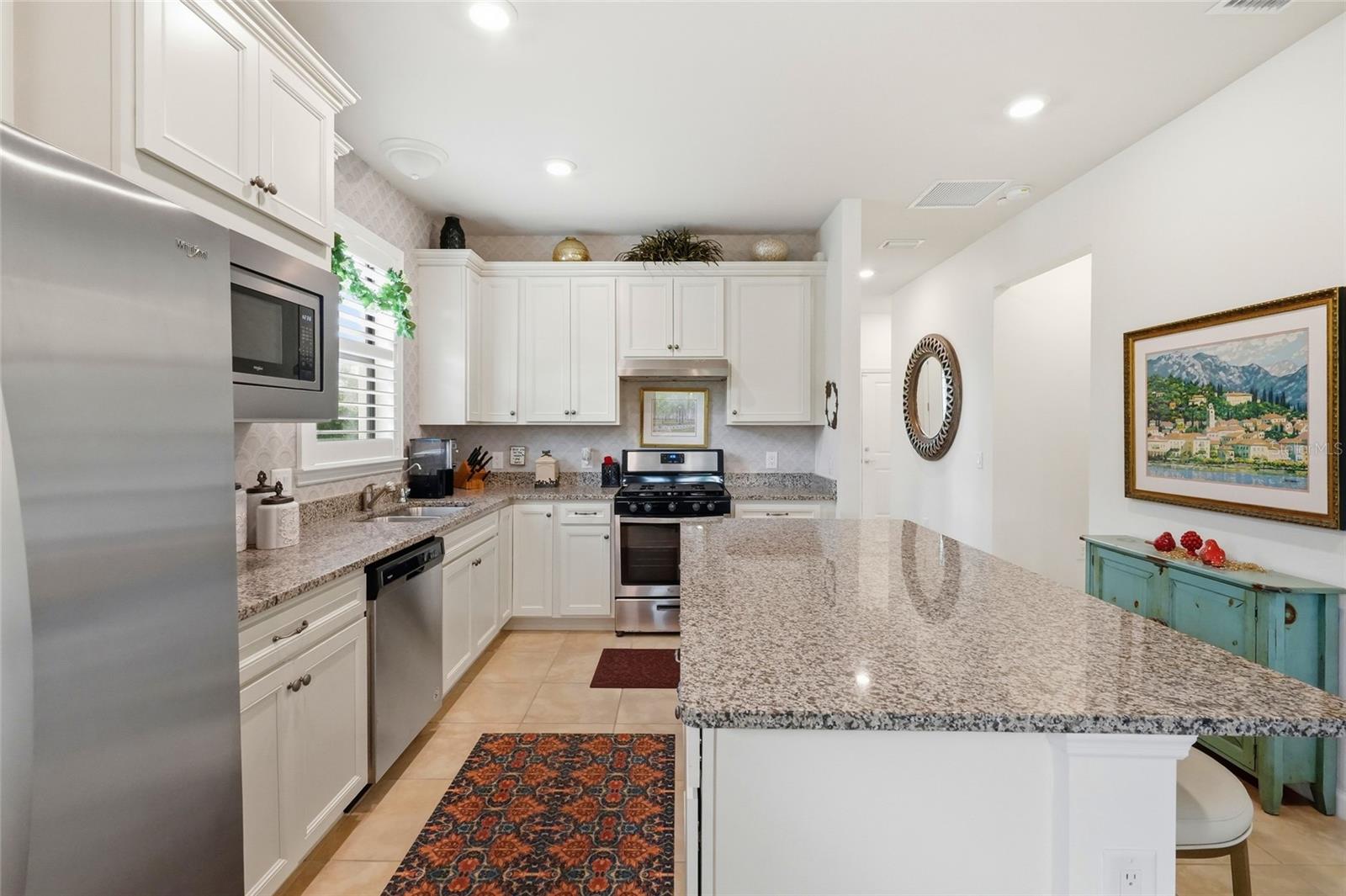 7017 HANOVER CT, BRADENTON, FL, 34202