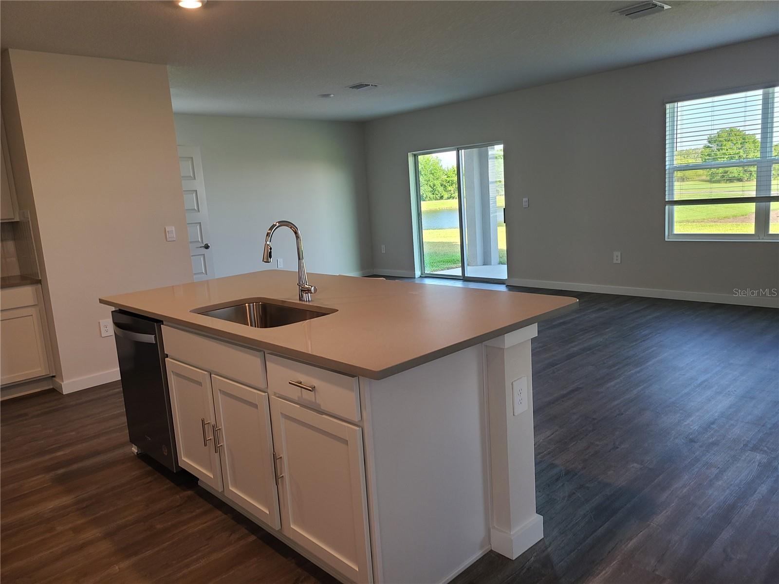 3728 HATCHERY WAY, LAKEWOOD RANCH, FL, 34211