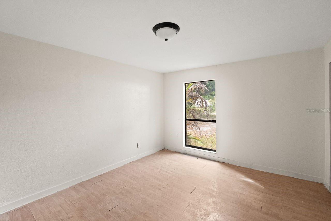 6808 NEW YORK DR, TAMPA, FL, 33619