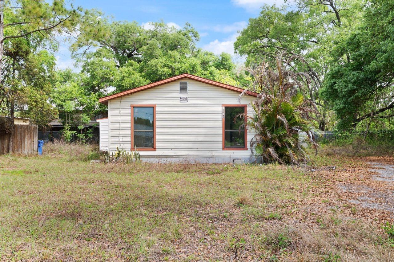 6808 NEW YORK DR, TAMPA, FL, 33619