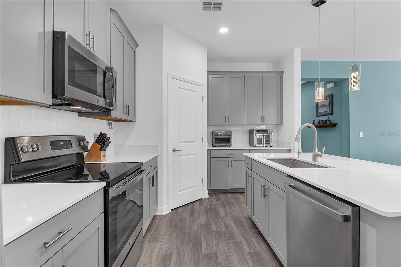 1807 GOOD NEIGHBOR LOOP, KISSIMMEE, FL, 34744