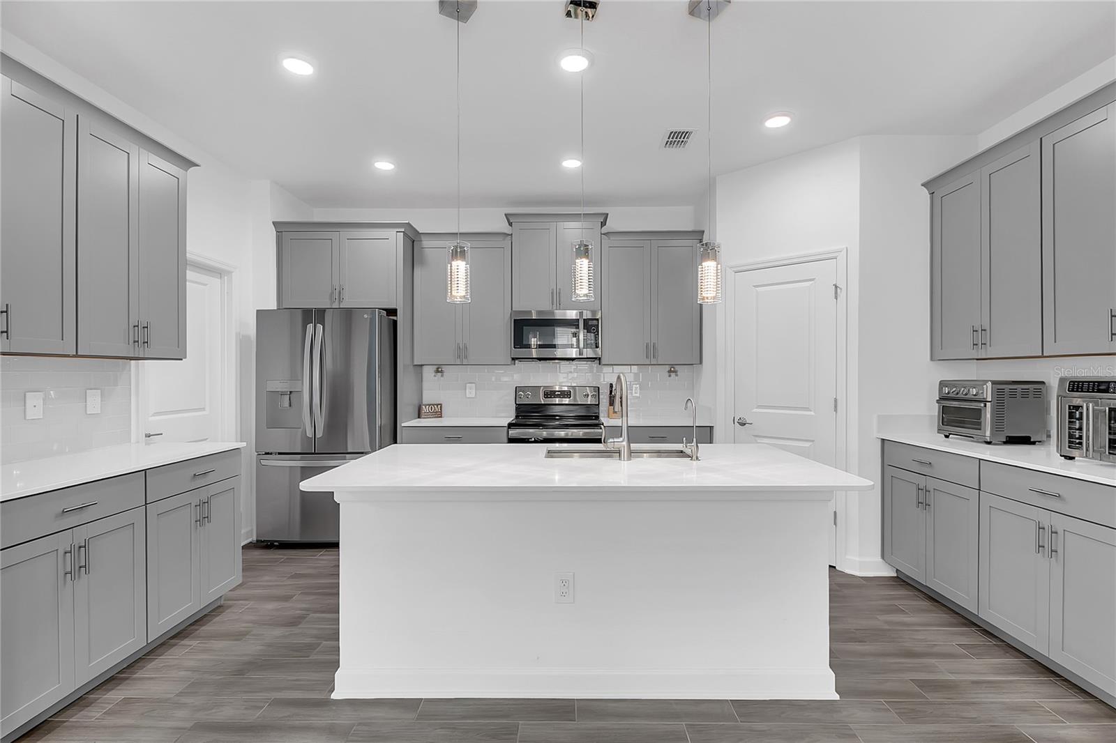 1807 GOOD NEIGHBOR LOOP, KISSIMMEE, FL, 34744