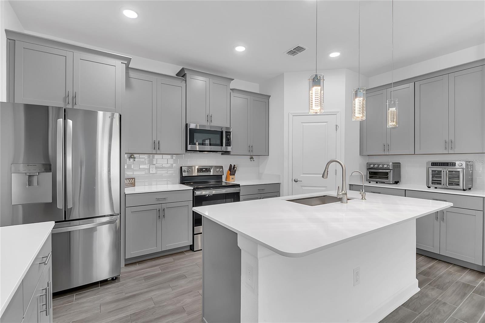 1807 GOOD NEIGHBOR LOOP, KISSIMMEE, FL, 34744