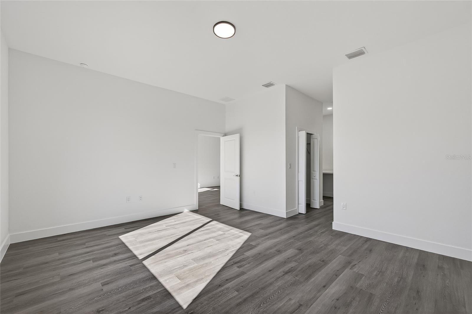 511 SWEETWATER DR, ROTONDA WEST, FL, 33947
