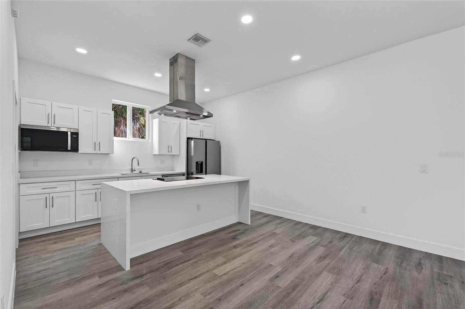511 SWEETWATER DR, ROTONDA WEST, FL, 33947