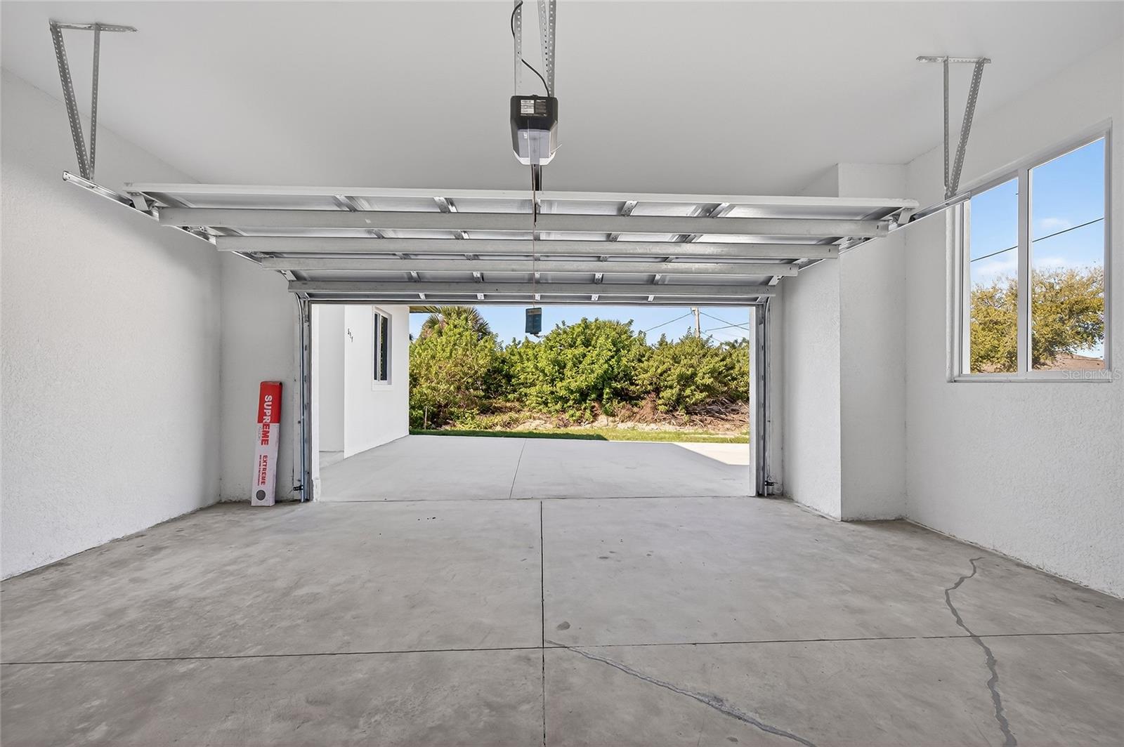 511 SWEETWATER DR, ROTONDA WEST, FL, 33947