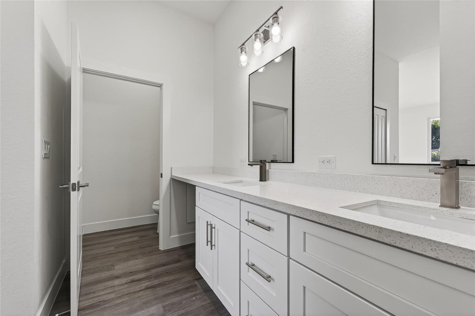 511 SWEETWATER DR, ROTONDA WEST, FL, 33947