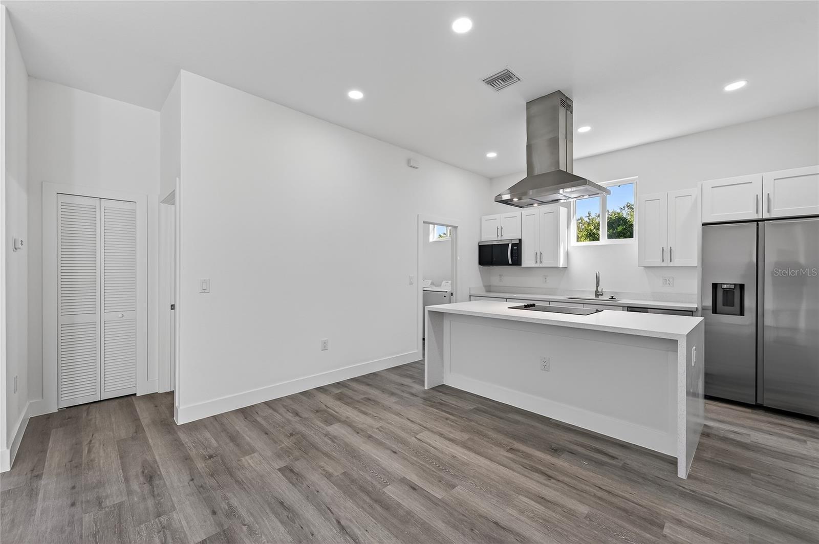 511 SWEETWATER DR, ROTONDA WEST, FL, 33947