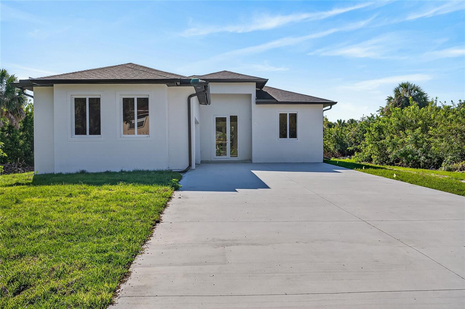 511 SWEETWATER DR, ROTONDA WEST, FL, 33947
