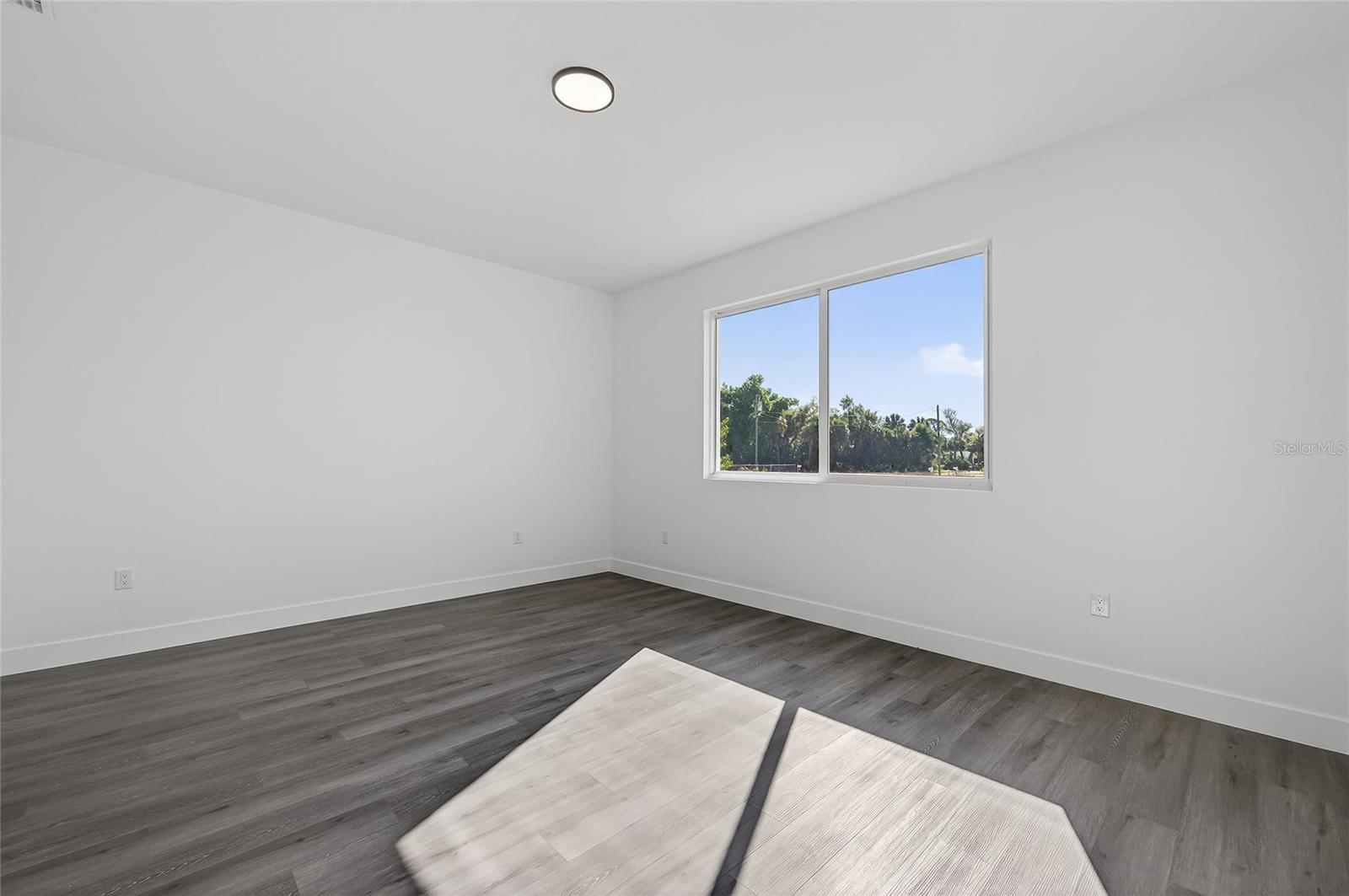 511 SWEETWATER DR, ROTONDA WEST, FL, 33947
