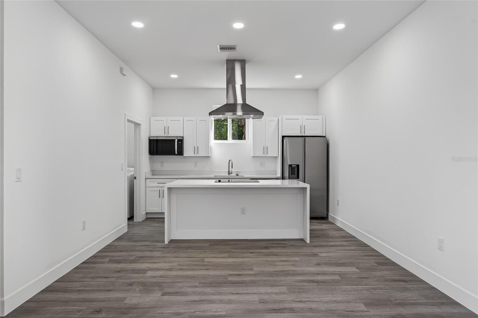 511 SWEETWATER DR, ROTONDA WEST, FL, 33947