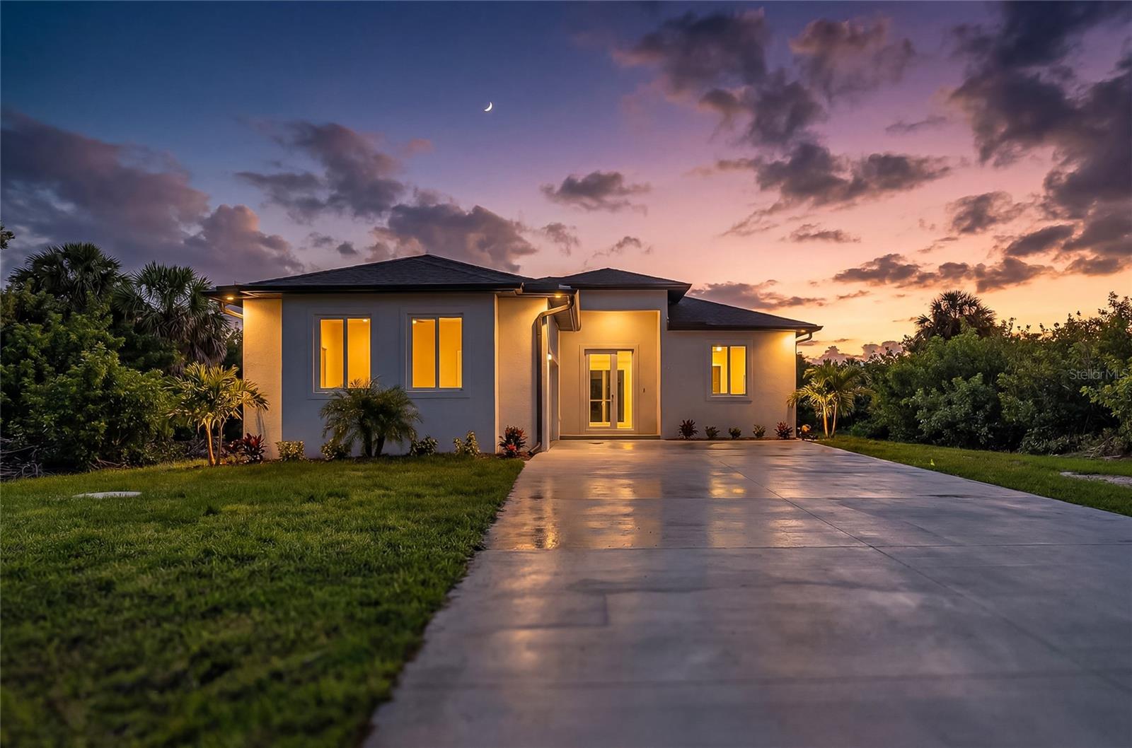 511 SWEETWATER DR, ROTONDA WEST, FL, 33947