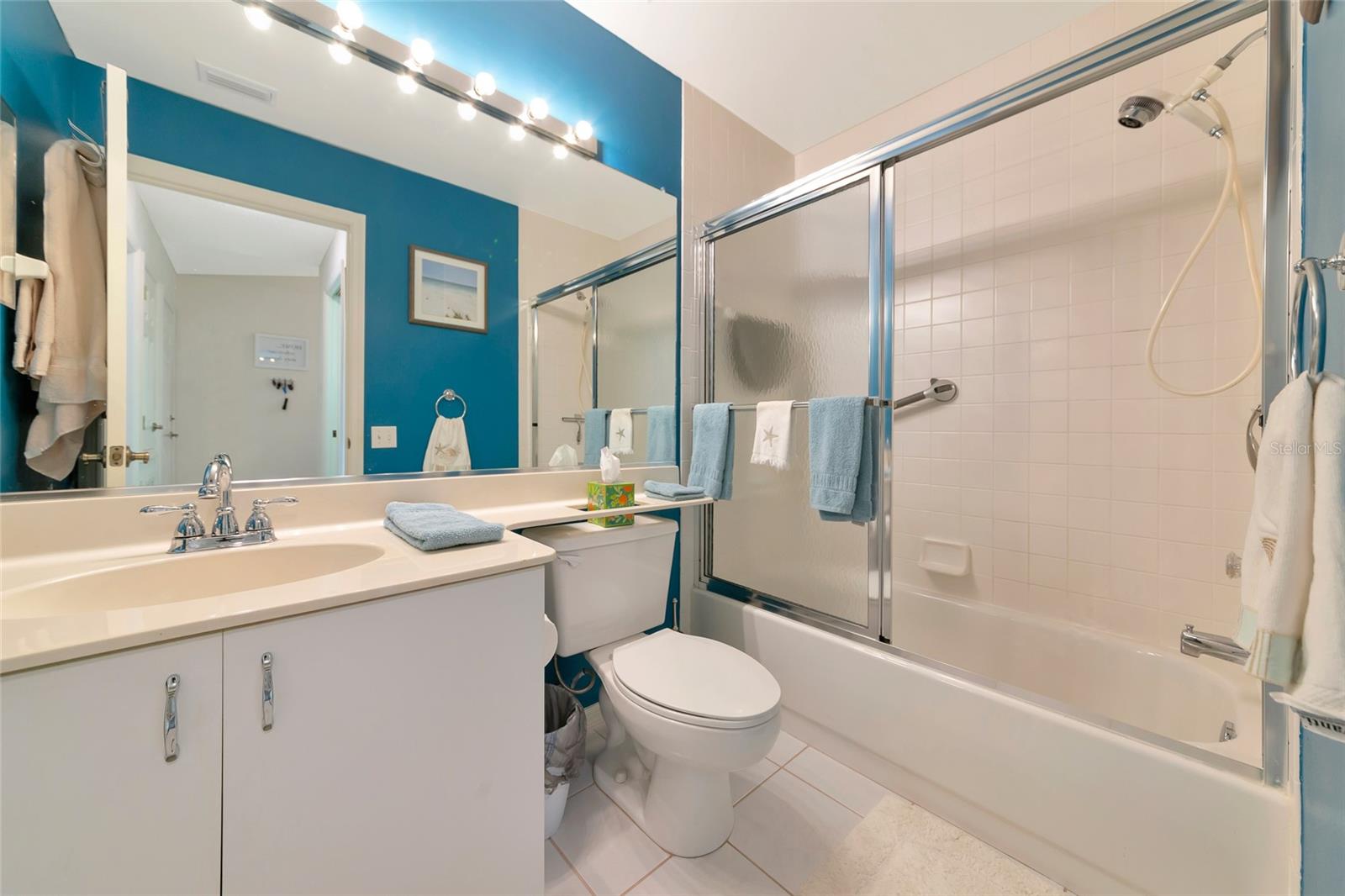 4206 CADDIE DR E #201, BRADENTON, FL, 34203