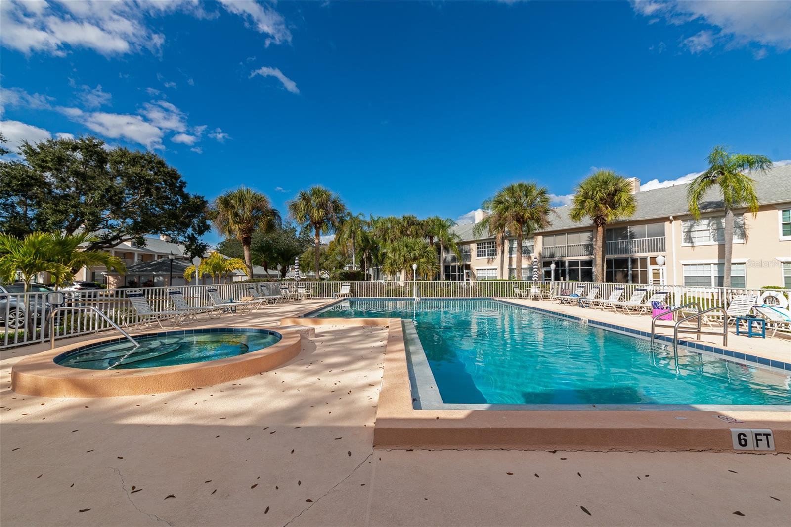 4206 CADDIE DR E #201, BRADENTON, FL, 34203