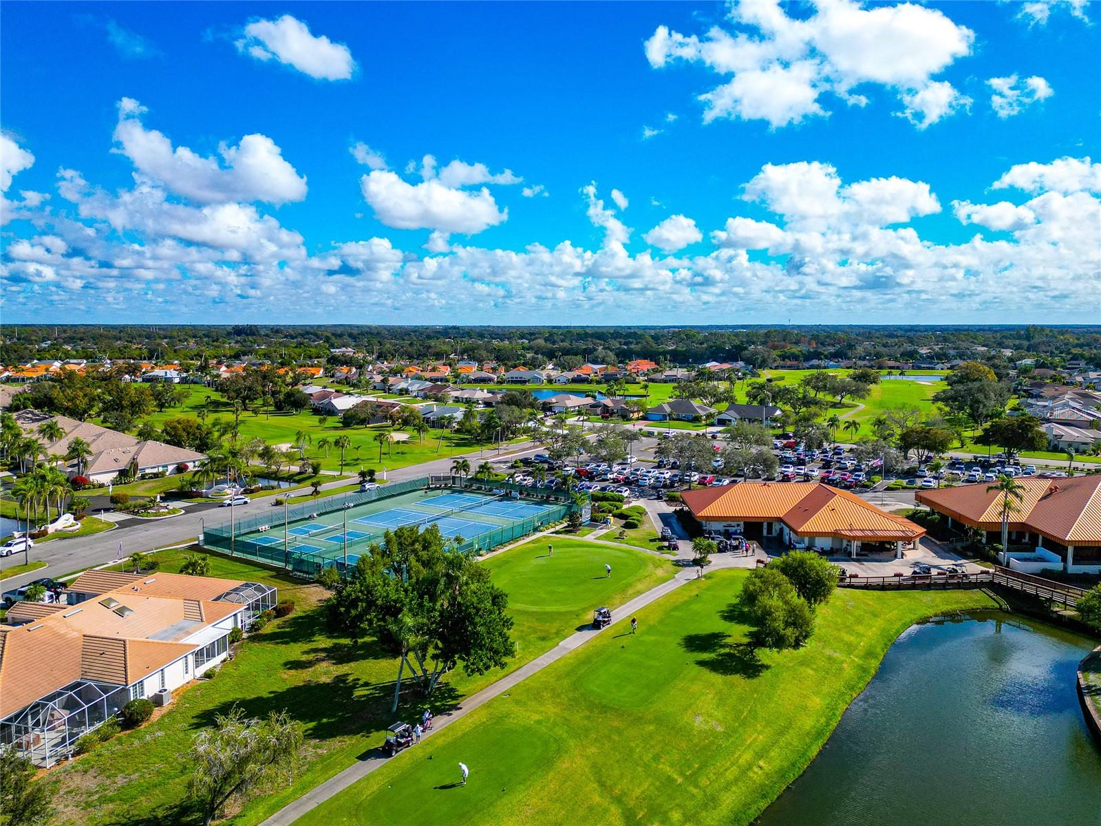 4206 CADDIE DR E #201, BRADENTON, FL, 34203