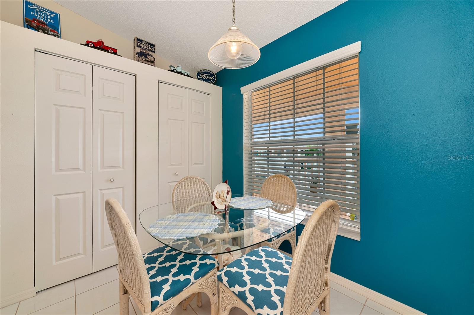 4206 CADDIE DR E #201, BRADENTON, FL, 34203
