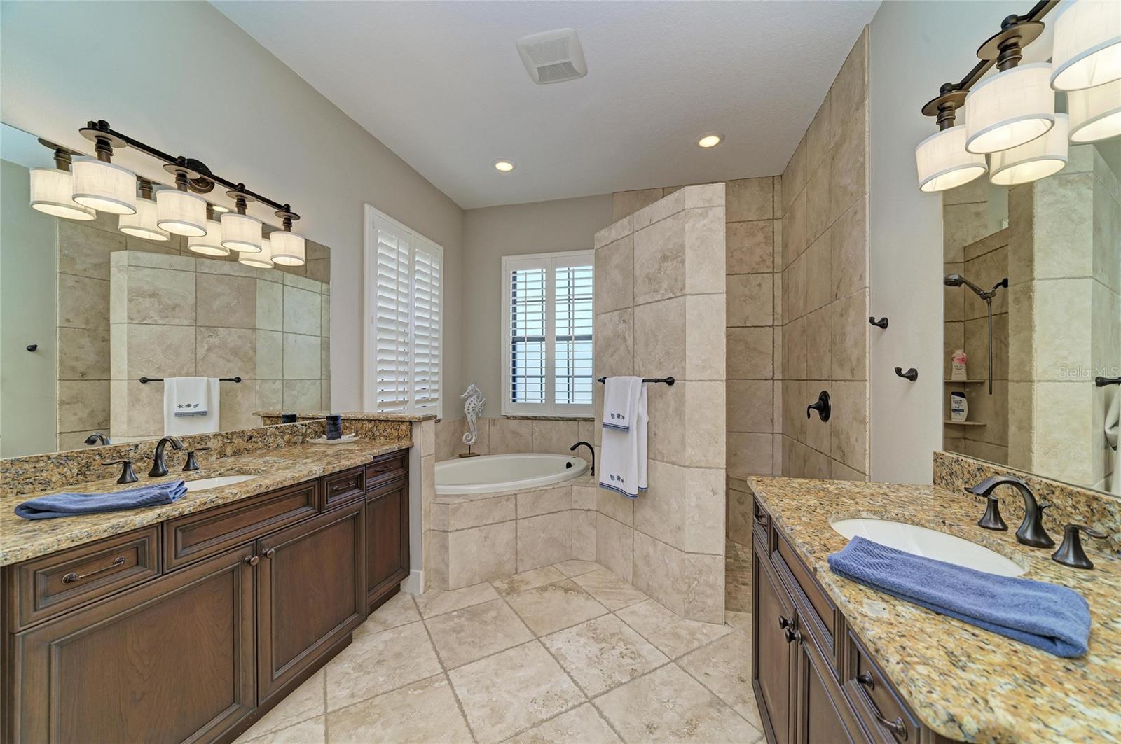 7314 HERITAGE GRAND PL, BRADENTON, FL, 34212