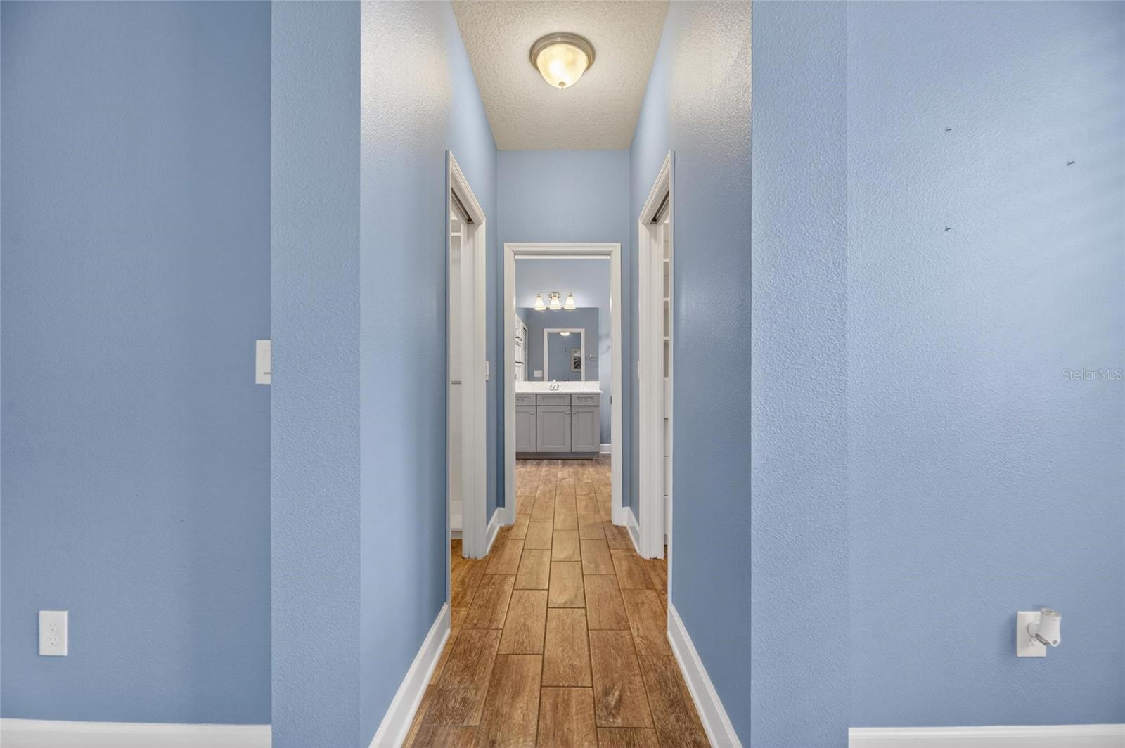 5130 ADMIRAL POINTE DR, APOLLO BEACH, FL, 33572