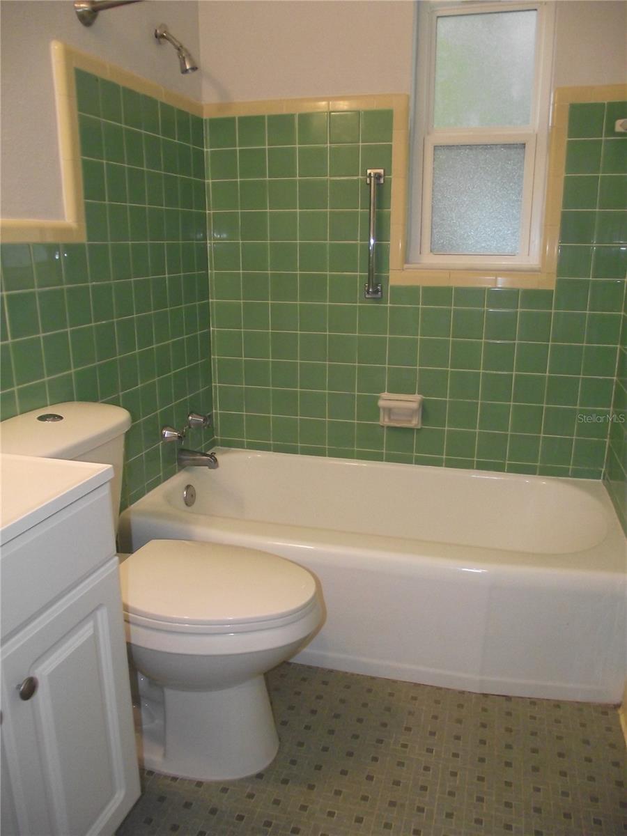 413 NW 35TH TER, GAINESVILLE, FL, 32607
