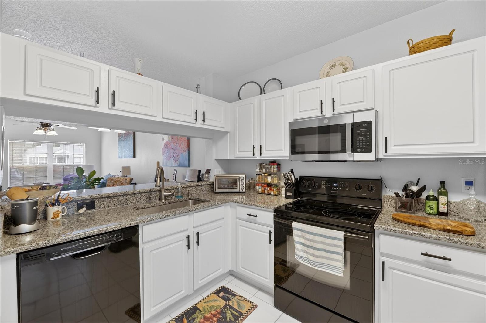 2371 LAKE WOODBERRY CIR, BRANDON, FL, 33510