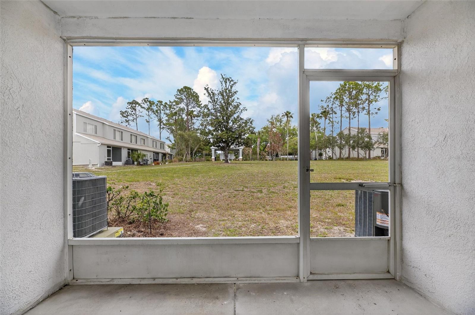 2371 LAKE WOODBERRY CIR, BRANDON, FL, 33510