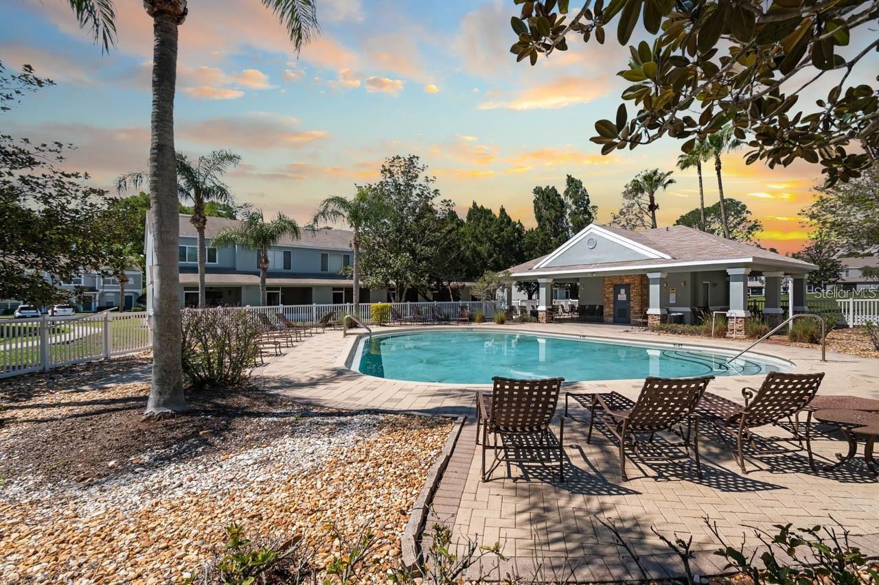 2371 LAKE WOODBERRY CIR, BRANDON, FL, 33510