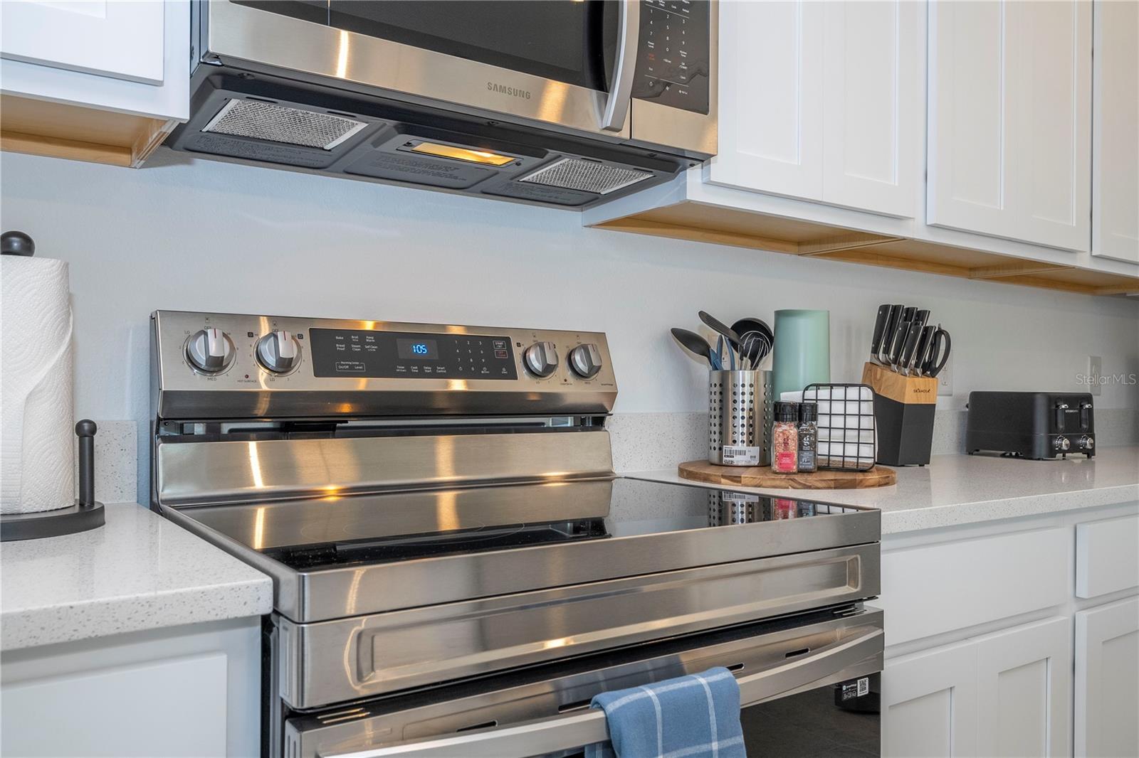686 LONGBOAT DR, DAVENPORT, FL, 33896