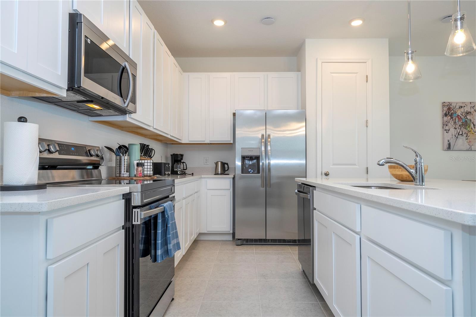 686 LONGBOAT DR, DAVENPORT, FL, 33896