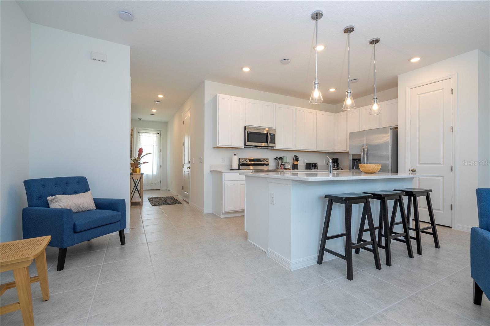 686 LONGBOAT DR, DAVENPORT, FL, 33896