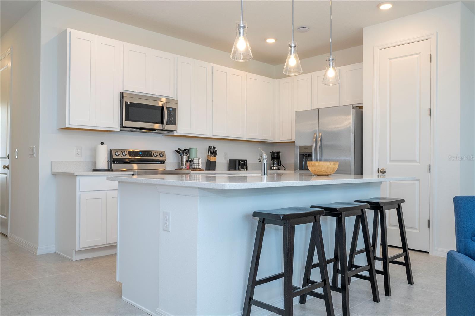 686 LONGBOAT DR, DAVENPORT, FL, 33896