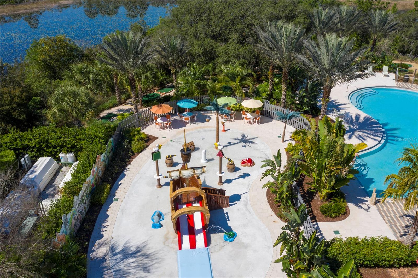 686 LONGBOAT DR, DAVENPORT, FL, 33896