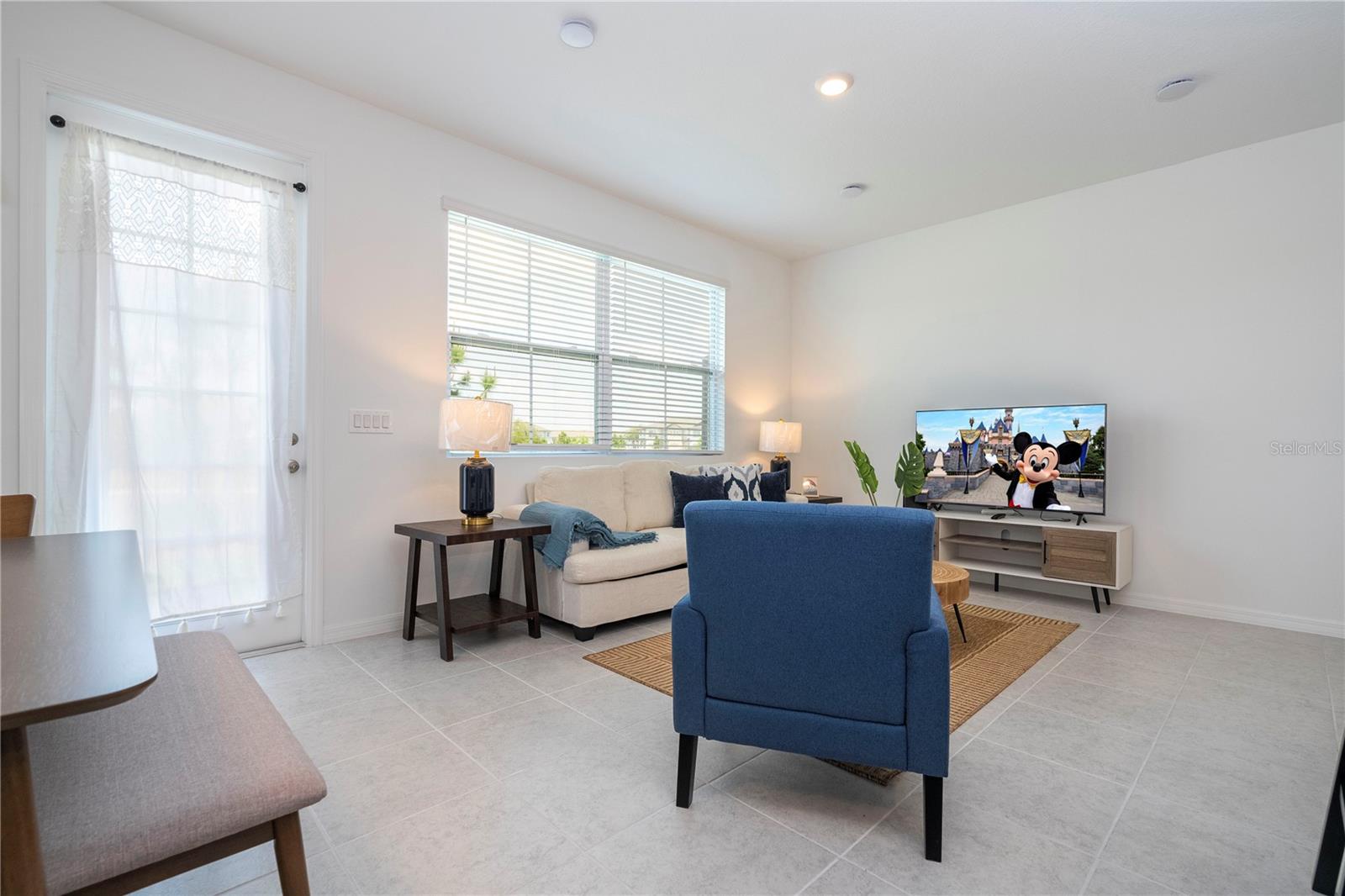 686 LONGBOAT DR, DAVENPORT, FL, 33896