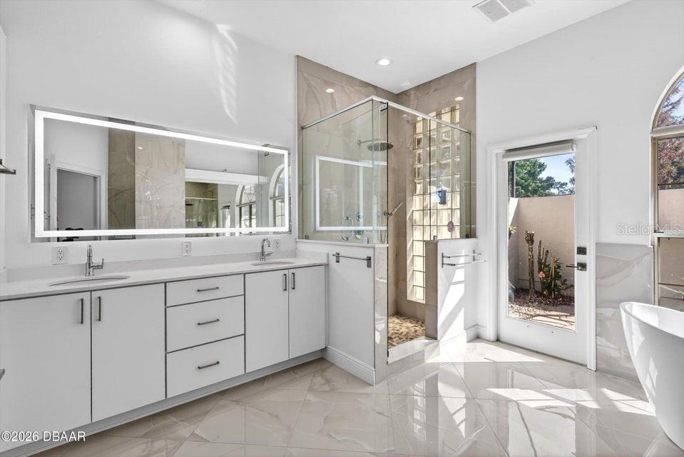 21 FORESTVIEW WAY, ORMOND BEACH, FL, 32174