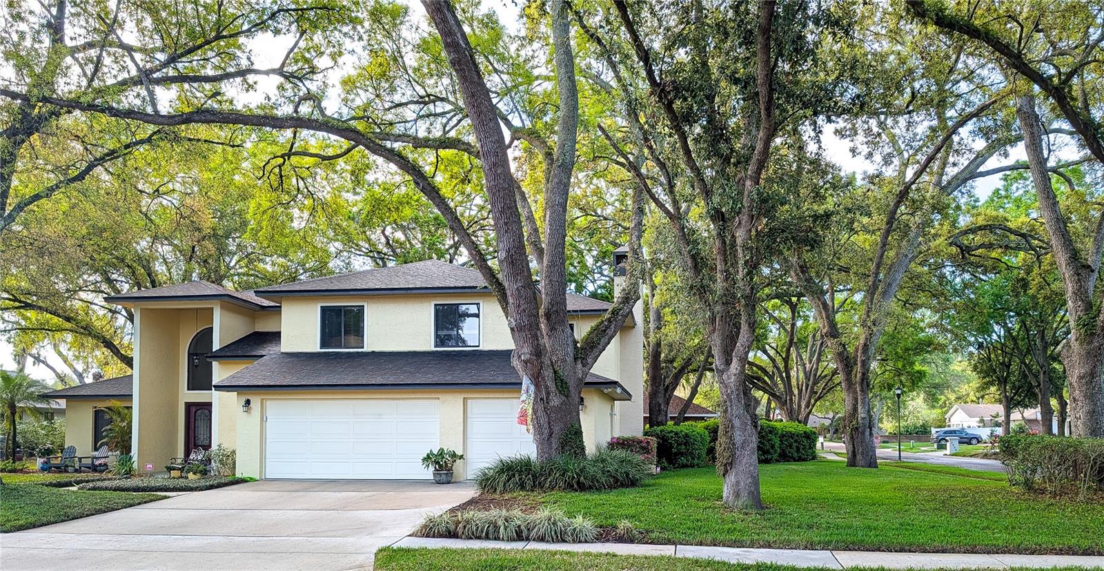 1711 MAGDALENE MANOR DR, TAMPA, FL, 33613