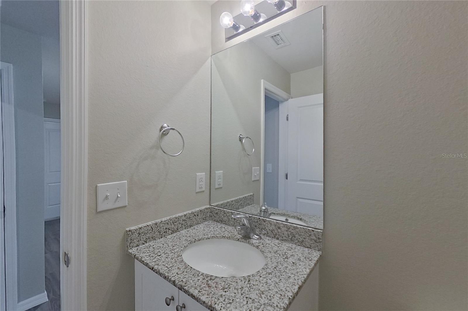 18326 GIBRALTAR LN, LEHIGH ACRES, FL, 33936