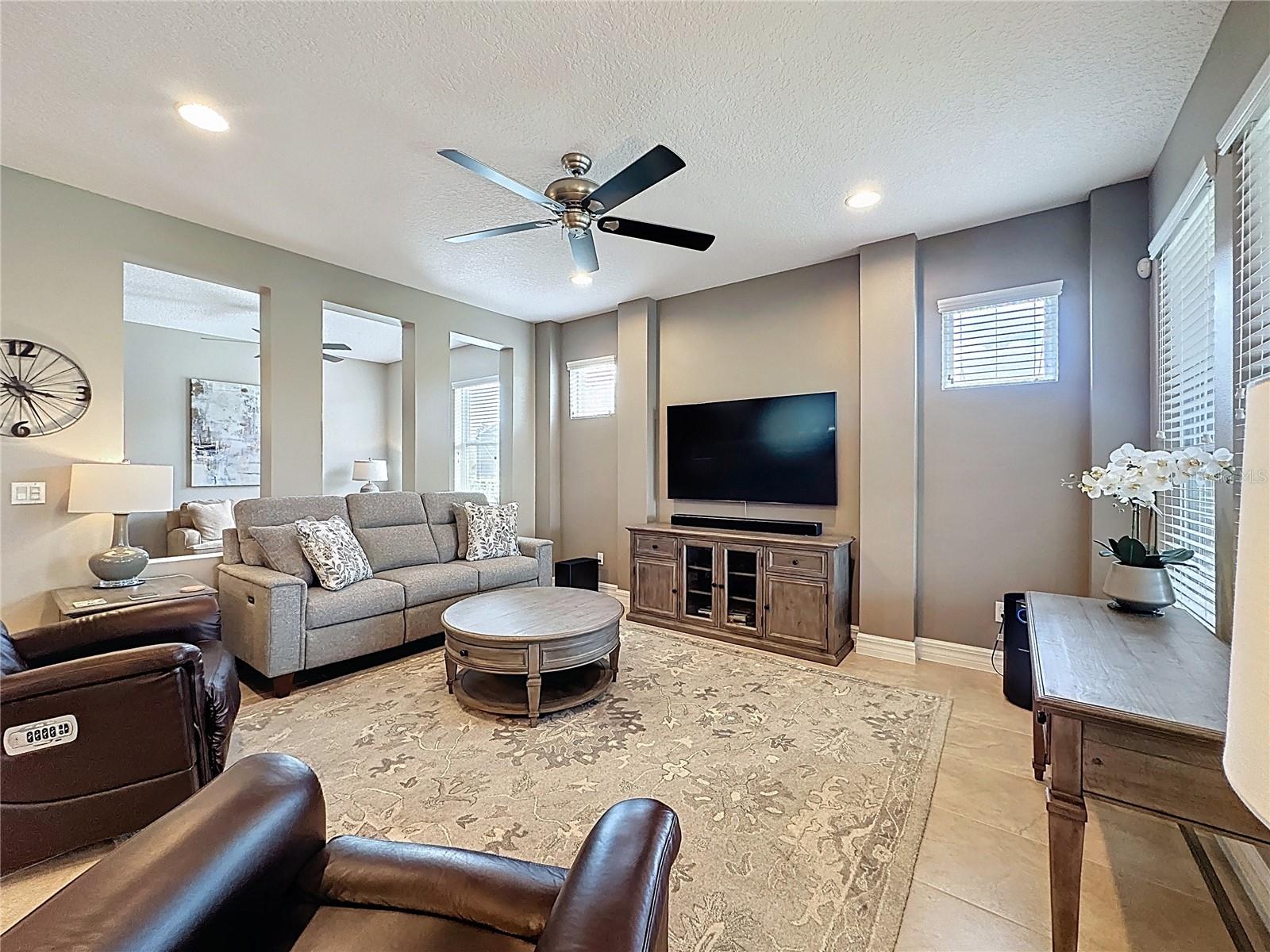 108 MIST FLOWER LN, GROVELAND, FL, 34736