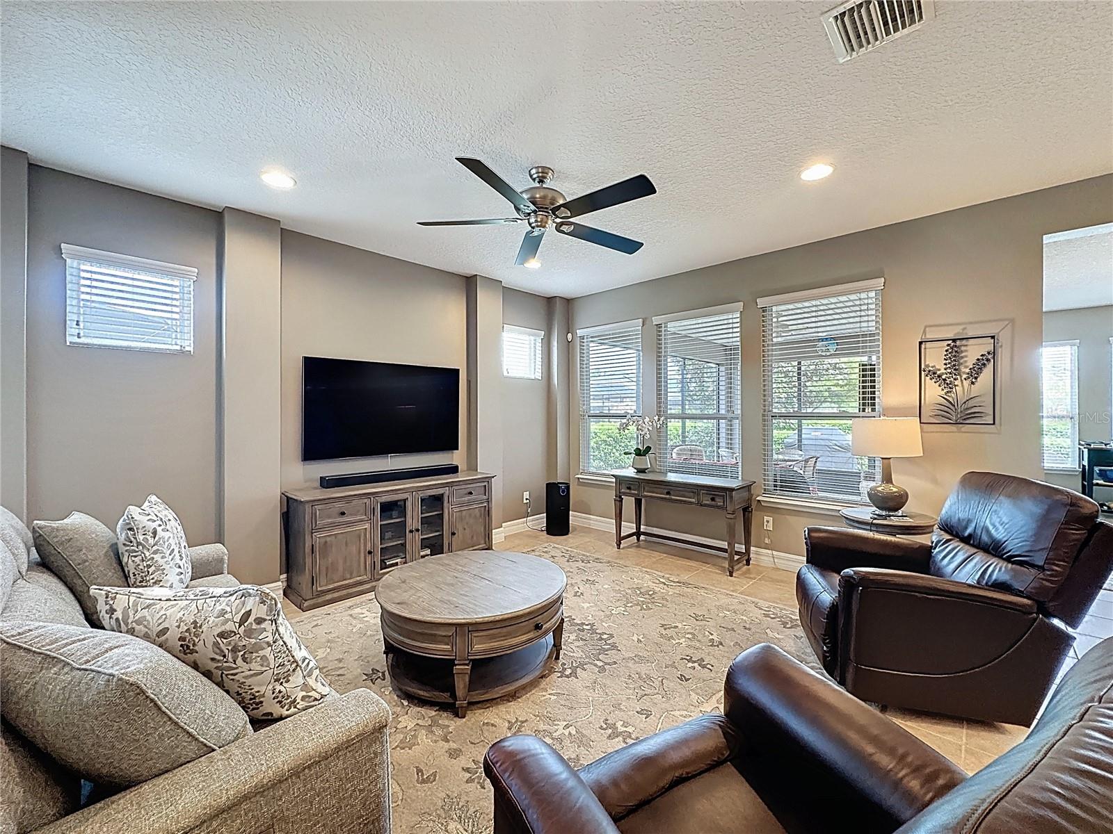 108 MIST FLOWER LN, GROVELAND, FL, 34736