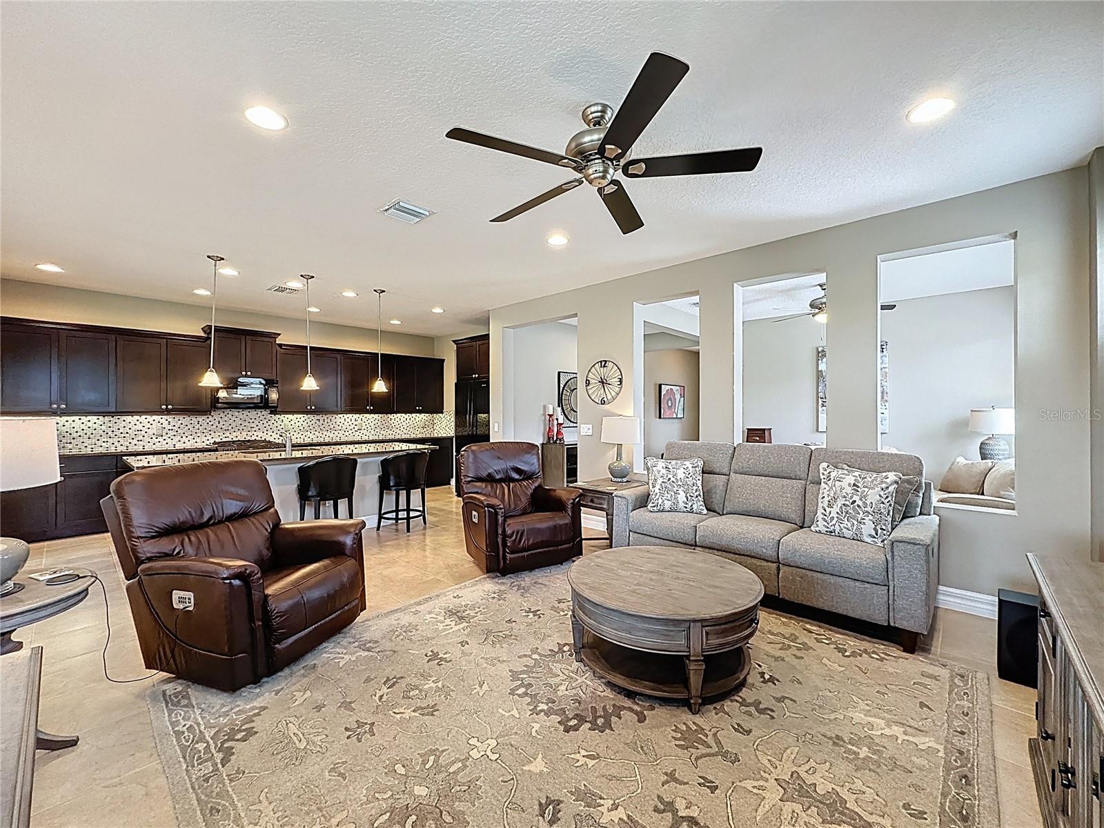 108 MIST FLOWER LN, GROVELAND, FL, 34736