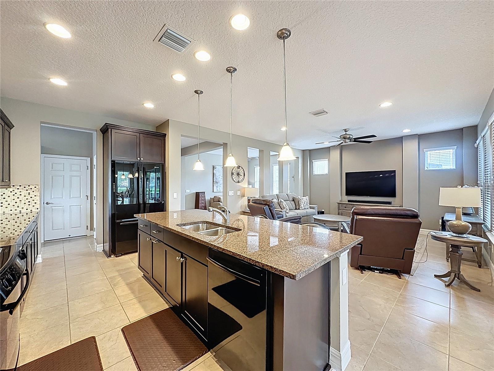 108 MIST FLOWER LN, GROVELAND, FL, 34736