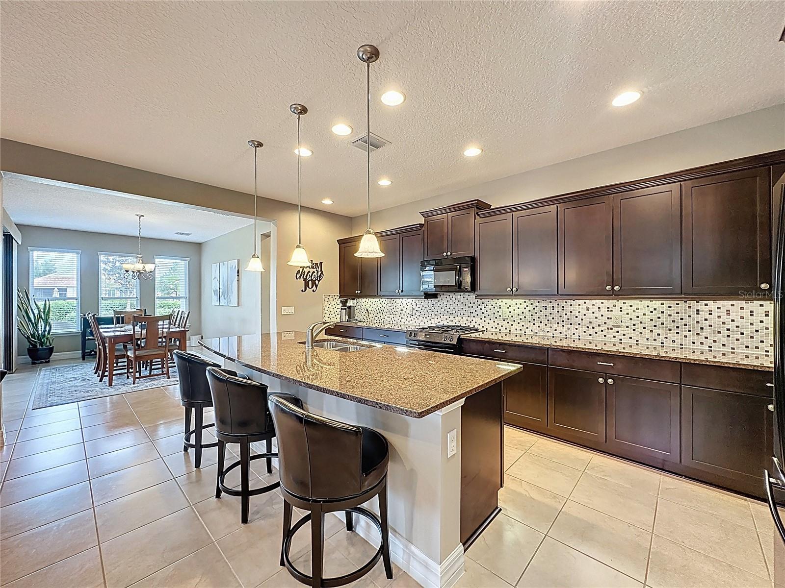 108 MIST FLOWER LN, GROVELAND, FL, 34736