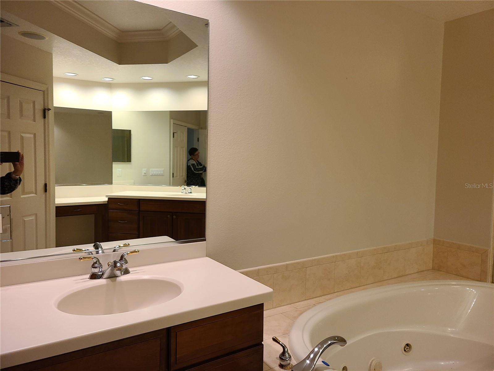 6474 WATERCREST WAY #401, LAKEWOOD RANCH, FL, 34202