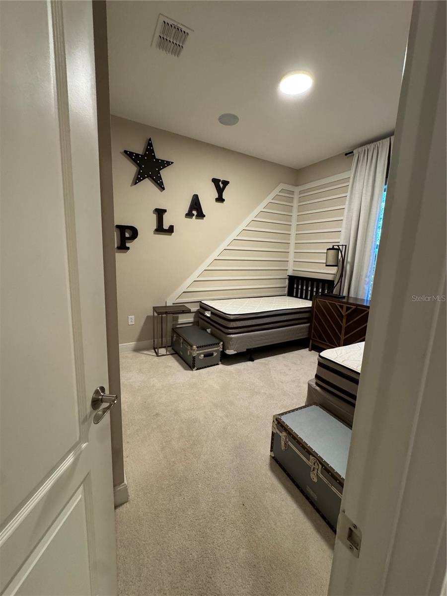 9991 WINNINGTON ST, ORLANDO, FL, 32832