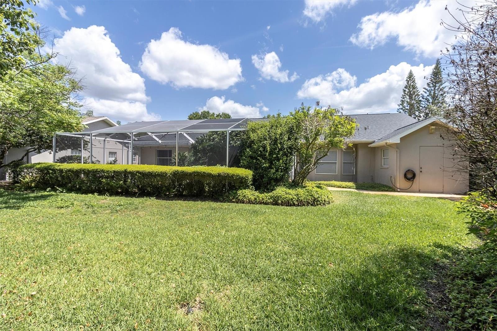 .30 acre private lot