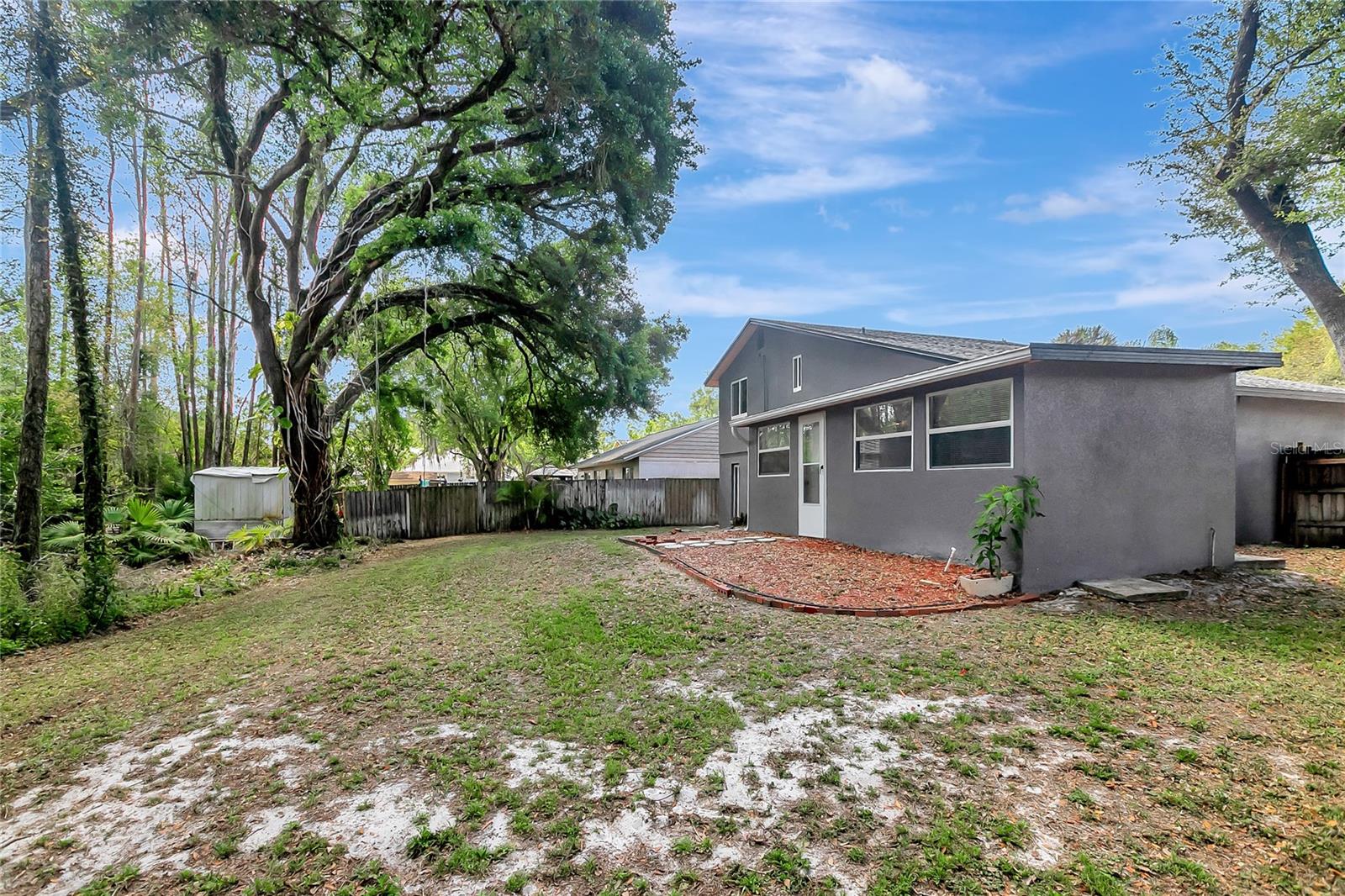 16133 RAVENDALE DR, TAMPA, FL, 33618