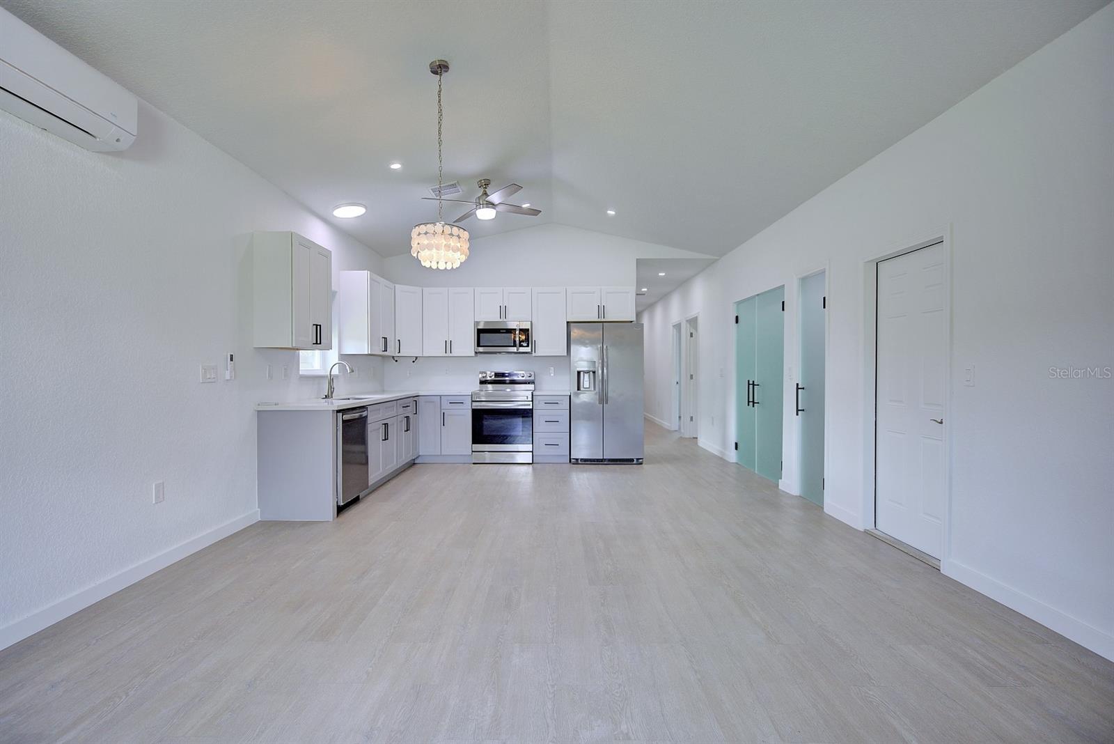 6421 OKINAWA AVE, SEBRING, FL, 33876