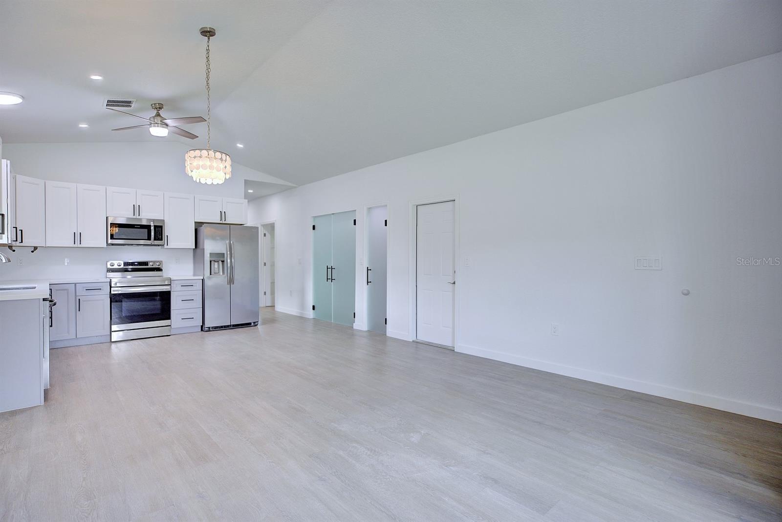 6421 OKINAWA AVE, SEBRING, FL, 33876