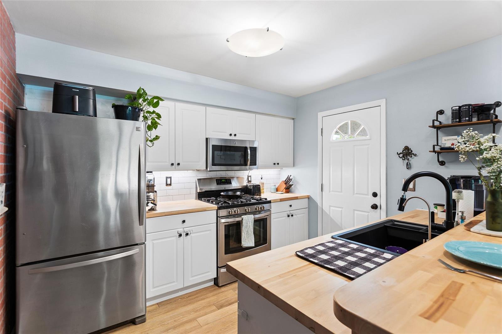 10520 MONTPELIER CIR, ORLANDO, FL, 32821