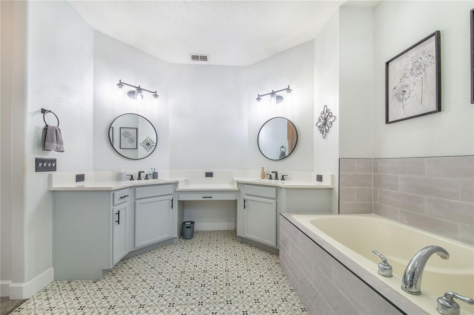 6306 SILVER LEAF LN, LAKELAND, FL, 33813